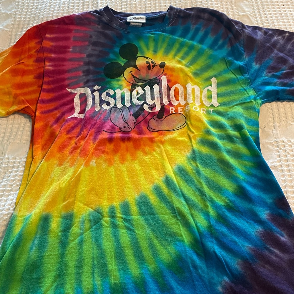 Disneyland  Rainbow tie dye Short Sleeve Tee Playful Design